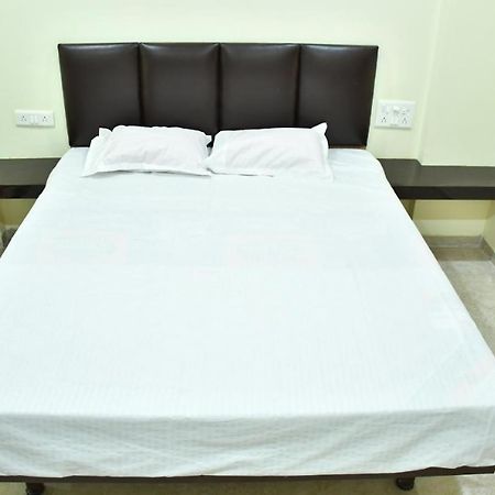 Hotel Kalika Residency - Akkalkot Akalkot Exterior foto